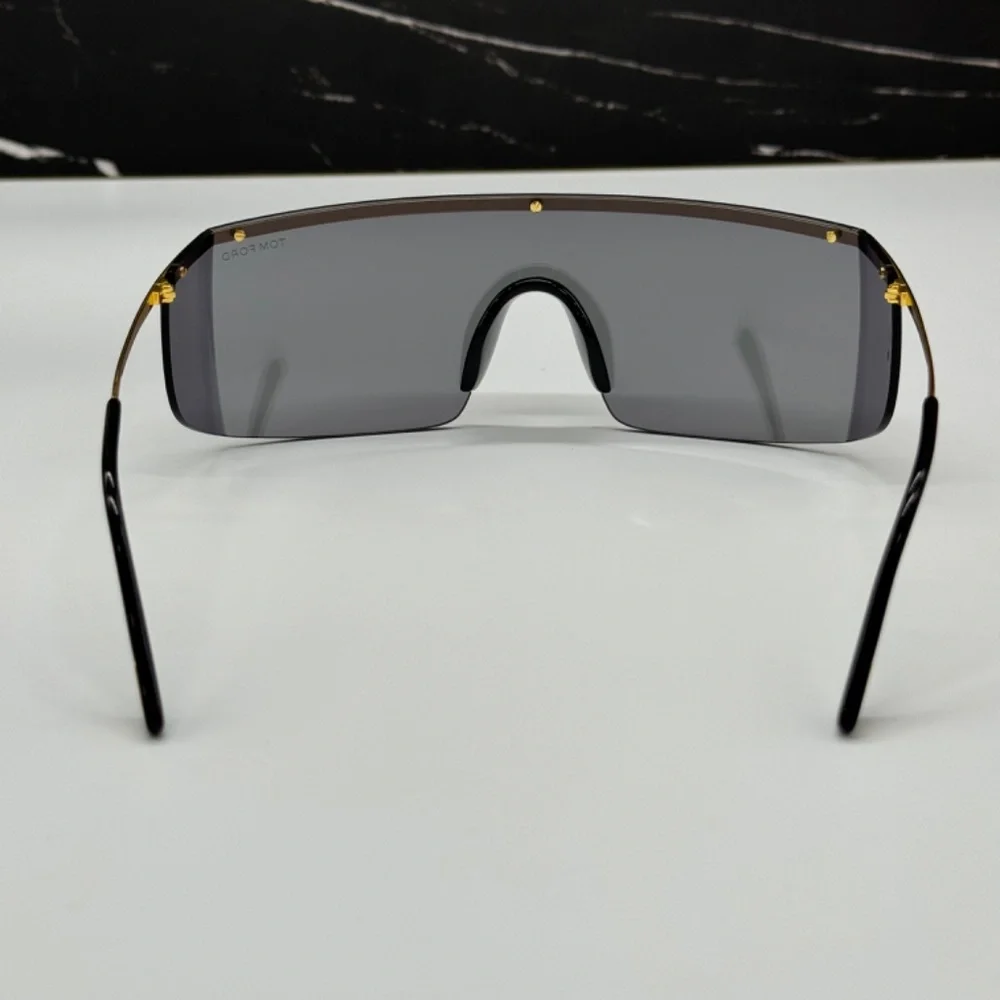 NEW TOM FORD TF980 30C UNISEX SUNGLASSES TOM FORD PAVLOS-02 FT0980/S